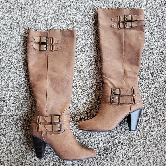 JustFab Shoes - Just Fab Knee High Boots